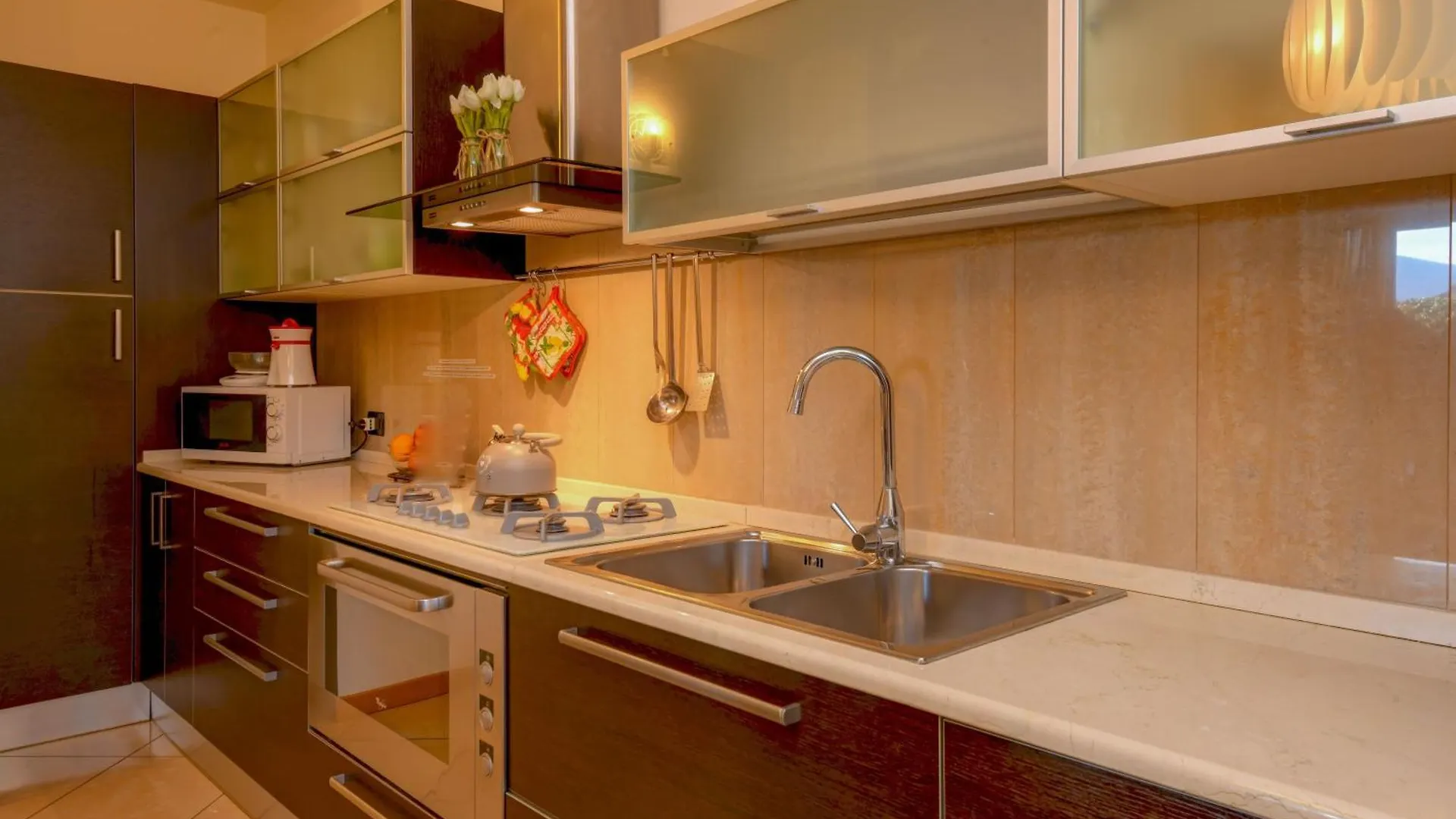Lugana Home Peschiera del Garda İtalya