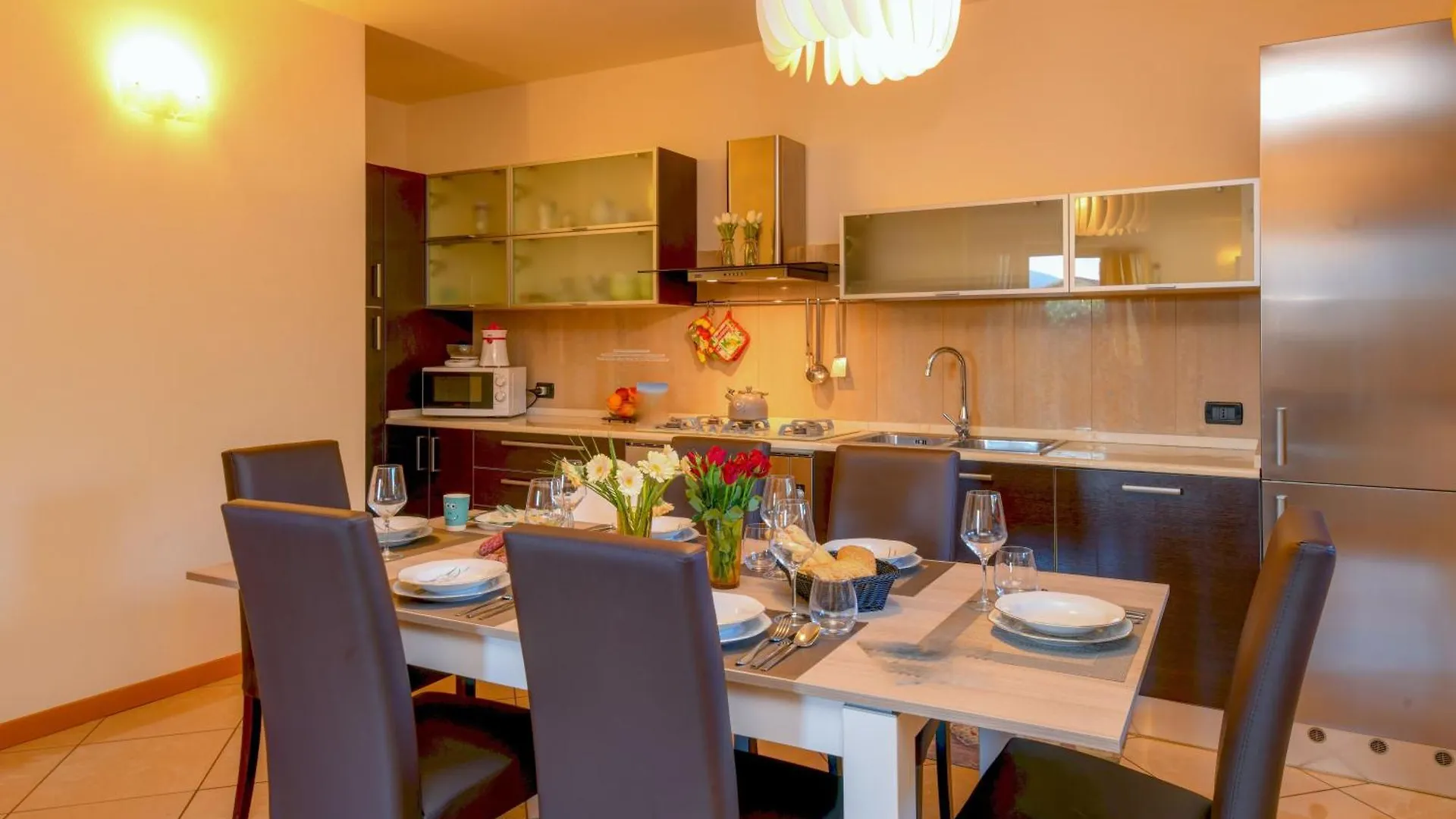 Tatil Evi Lugana Home Peschiera del Garda İtalya