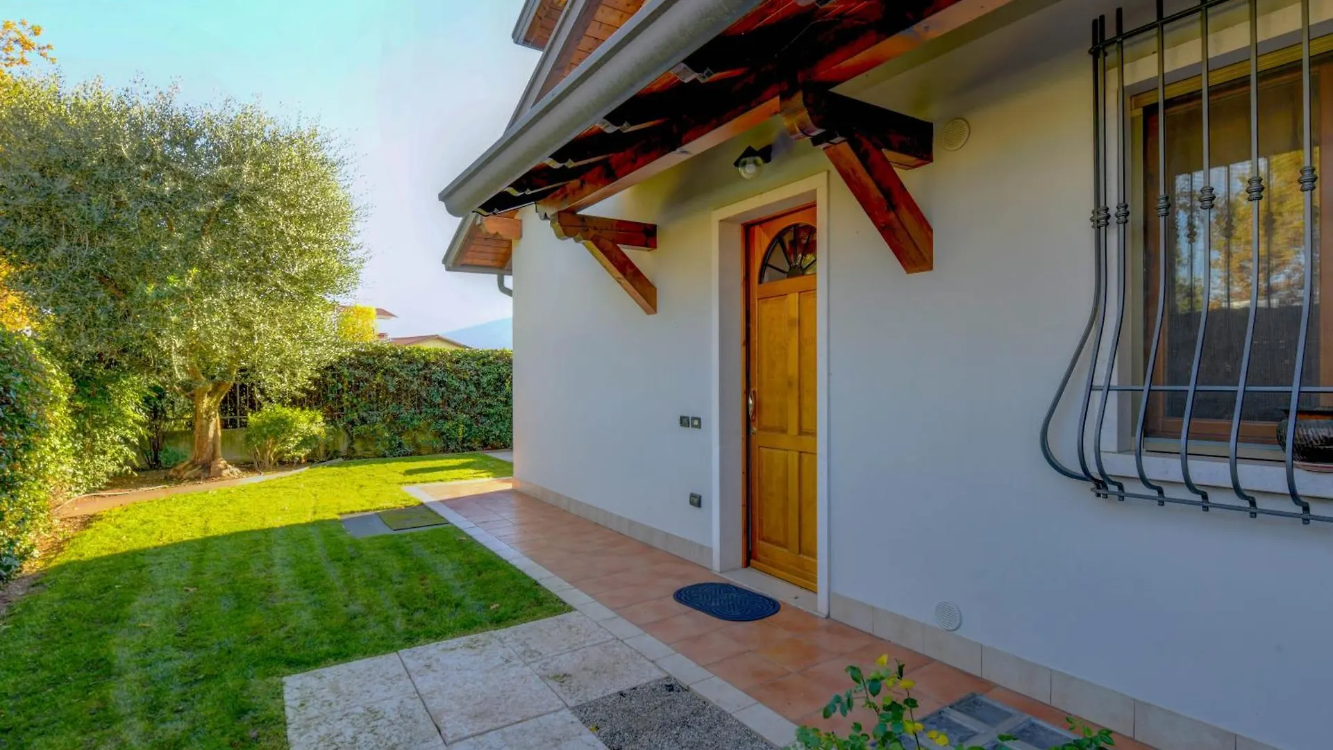 Tatil Evi Lugana Home Peschiera del Garda